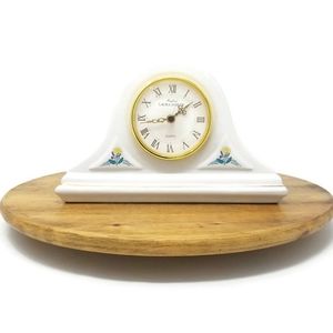 Vintage Parfums Laura Ashley Quartz Clock